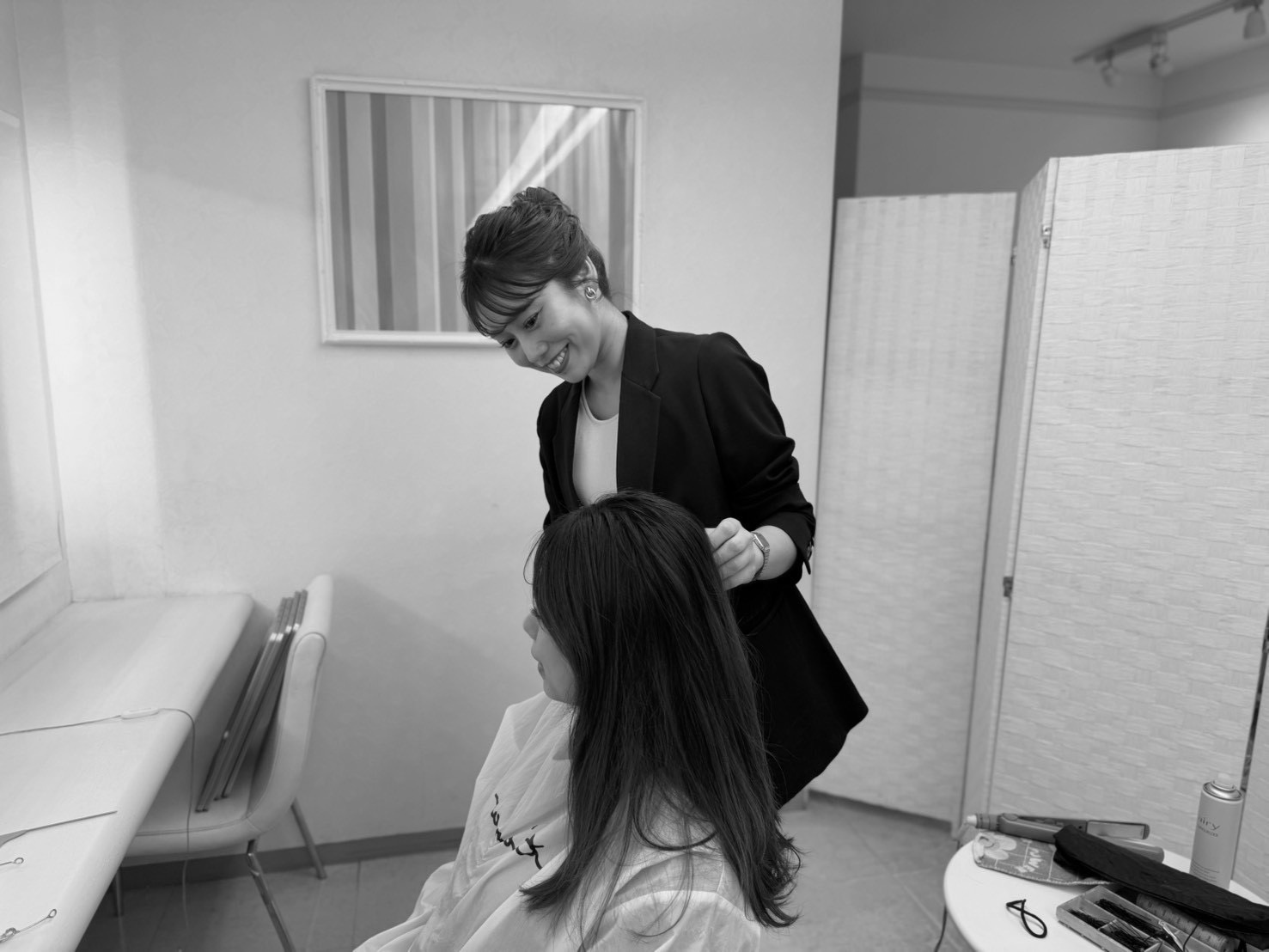 ティアラのヘアメイクスタッフ