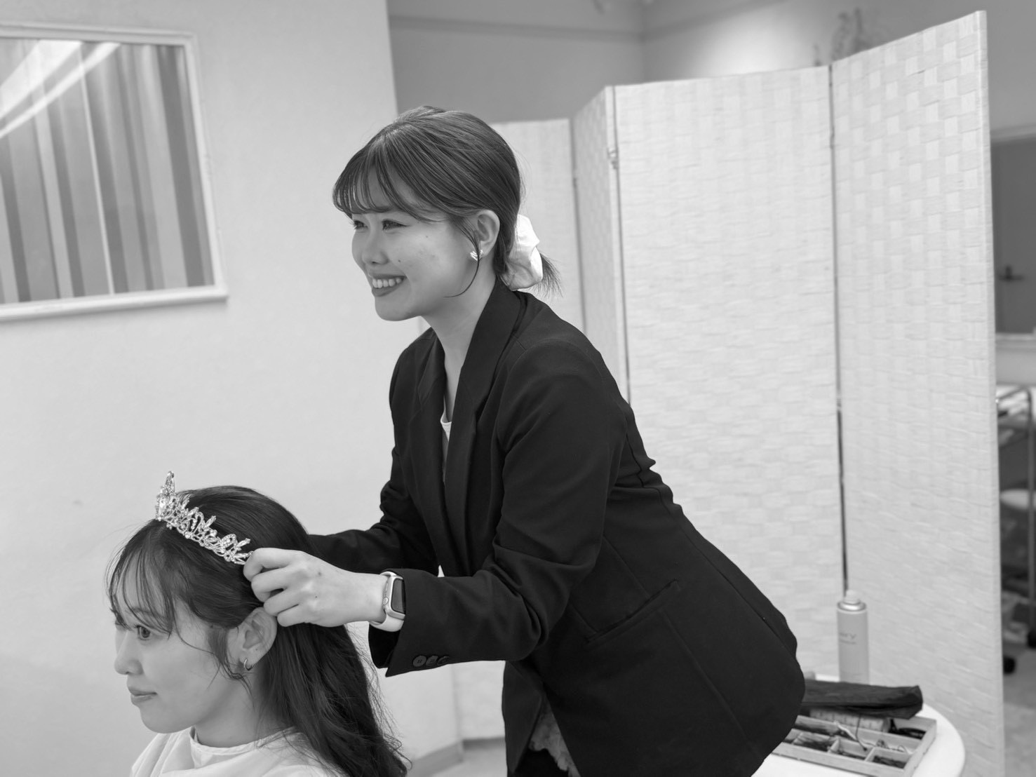 ティアラのヘアメイクスタッフ